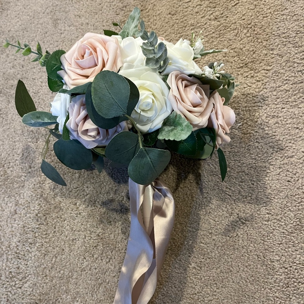 Three Bridesmaid Bouquets - Picture 6 of 7